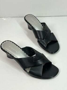 Liz Claiborne Women’s Size 8M Black Slip On Open Toed Short Heel